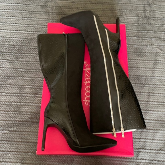 Shoe Dazzle Shoes - Shoedazzle Heeled Knee Boots